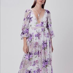 NWT for love & lemons Wildflower Foil Lace Maxi